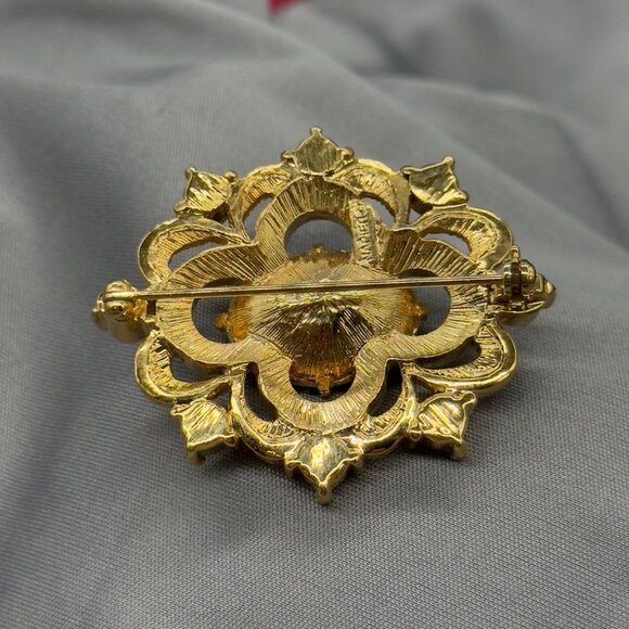 Vintage Napier Gold Tone Brooch Edwardian Revival Green & Clear Stones - Picture 6 of 10